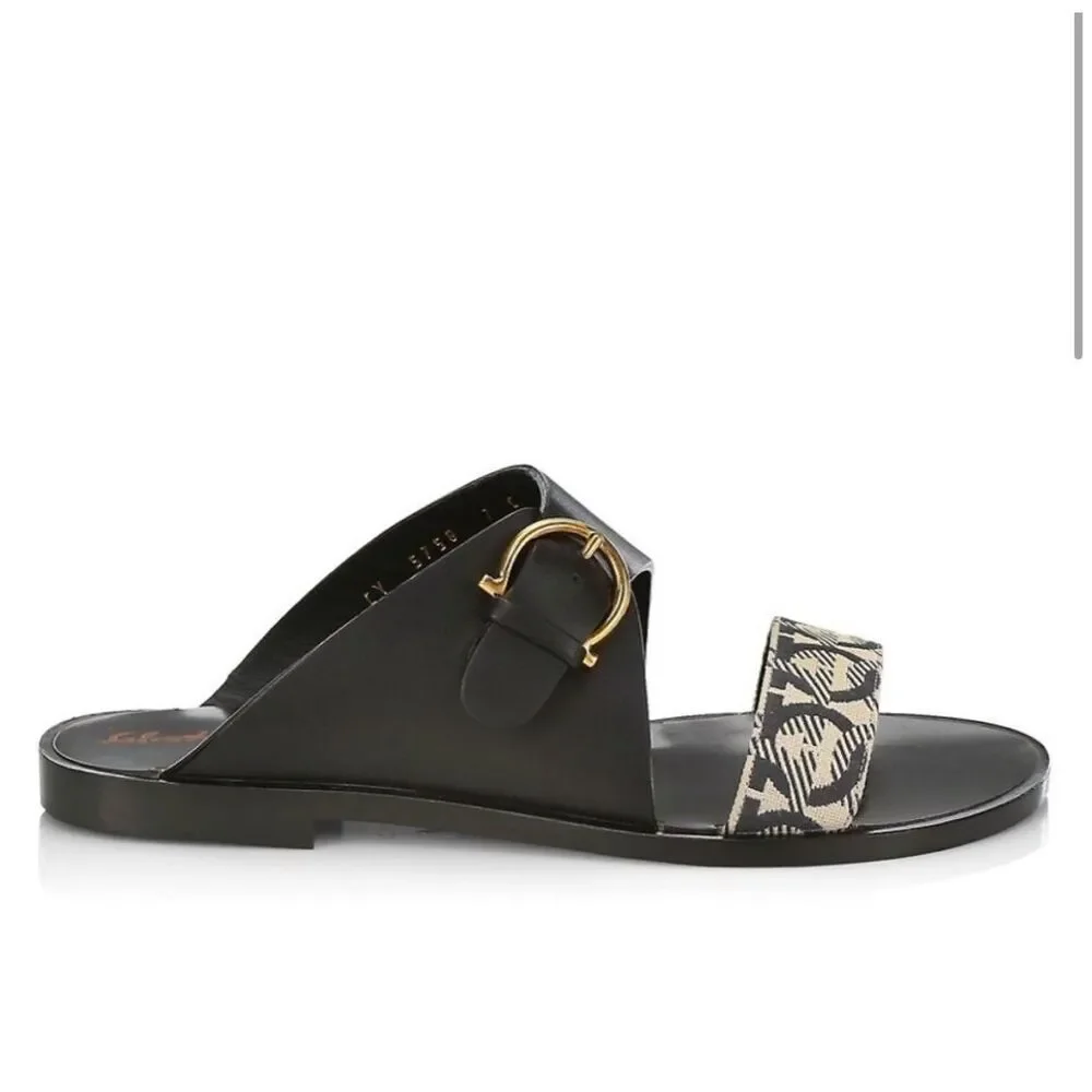Salvatore Ferragamo Cassie Flat Gancio Slide Sandals size 6